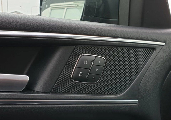 Ford S-Max cena 84900 przebieg: 141877, rok produkcji 2018 z Legnica małe 497